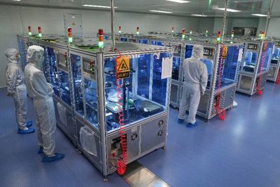 中国科技战“疫” 新冠抗原检测试剂生产线全解析